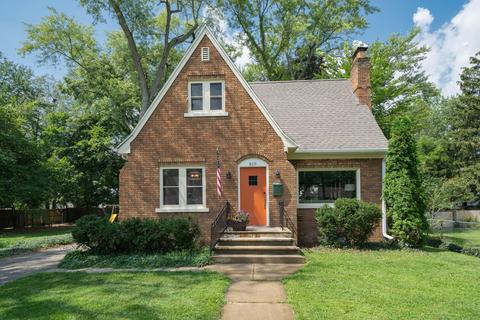 819 Dwillard Dr, Kalamazoo, MI 49048 photo 1