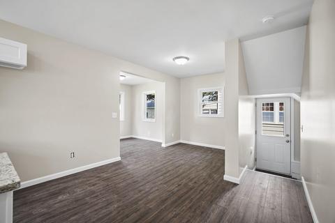 1008 S Webster St, Jackson, MI 49203 photo 6