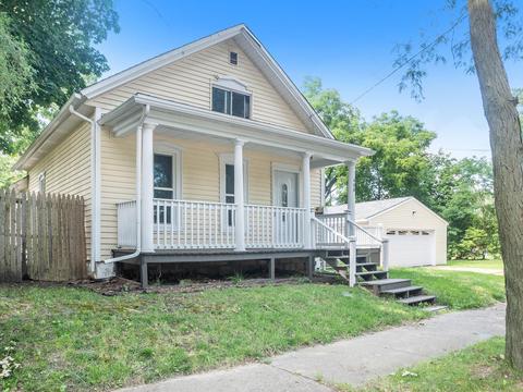 408 Summit Ave, Jackson, MI 49203 photo 2