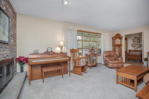 15551 E River Rd, Buchanan, MI 49107 photo 12