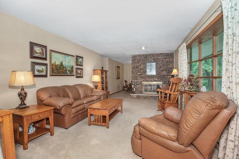 15551 E River Rd, Buchanan, MI 49107 photo 11