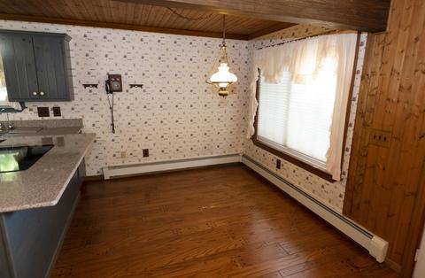 8461 Mott Dr, Jackson, MI 49201 photo 6