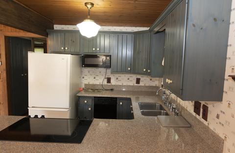 8461 Mott Dr, Jackson, MI 49201 photo 4