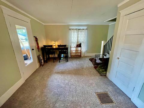 308 Cass Ave, Jackson, MI 49203 photo 5