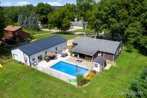 310 Weeks Rd, Saranac, MI 48881 photo 1