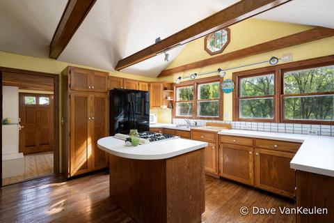 1266 Mccabe Ave NE, Ada, MI 49301 photo 8