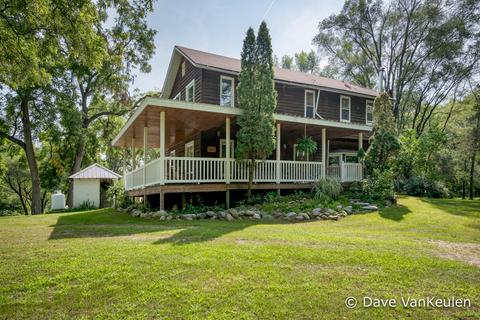 1266 Mccabe Ave NE, Ada, MI 49301 photo 1