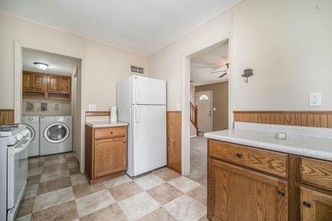 2314 Dover Ave, Jackson, MI 49202 photo 6