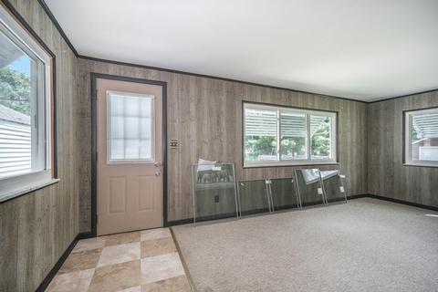 2314 Dover Ave, Jackson, MI 49202 photo 10
