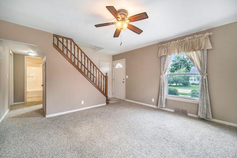 2314 Dover Ave, Jackson, MI 49202 photo 2