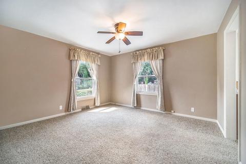 2314 Dover Ave, Jackson, MI 49202 photo 4