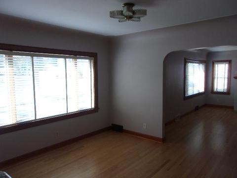 374 Eighth St, Manistee, MI 49660 photo 7