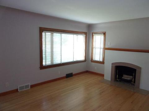 374 Eighth St, Manistee, MI 49660 photo 10