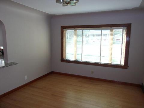 374 Eighth St, Manistee, MI 49660 photo 6