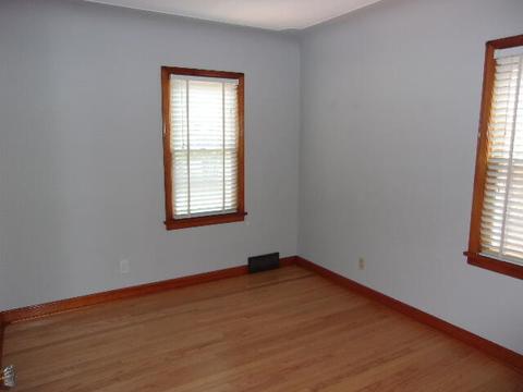374 Eighth St, Manistee, MI 49660 photo 13