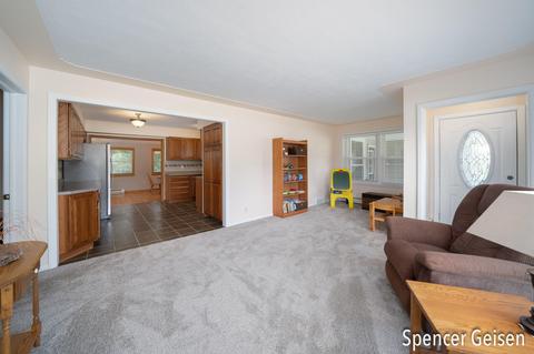 1235 S Bridge St, Belding, MI 48809 photo 11
