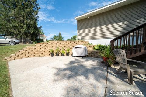 1235 S Bridge St, Belding, MI 48809 photo 46