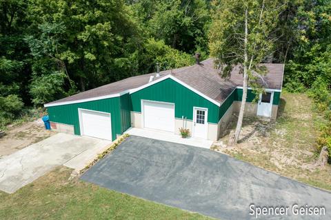 1235 S Bridge St, Belding, MI 48809 photo 48