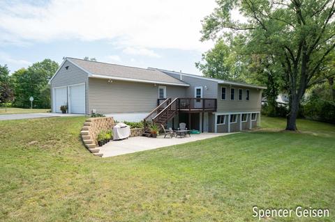 1235 S Bridge St, Belding, MI 48809 photo 39
