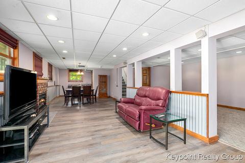 6009 Usborne Rd, Freeport, MI 49325 photo 13