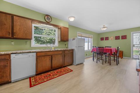 2504 Cobb Rd, Jackson, MI 49203 photo 7