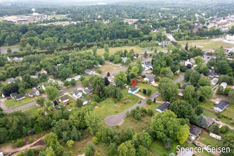 605 Crooks St, Belding, MI 48809 photo 45