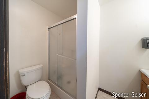 605 Crooks St, Belding, MI 48809 photo 20