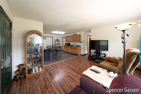 605 Crooks St, Belding, MI 48809 photo 8