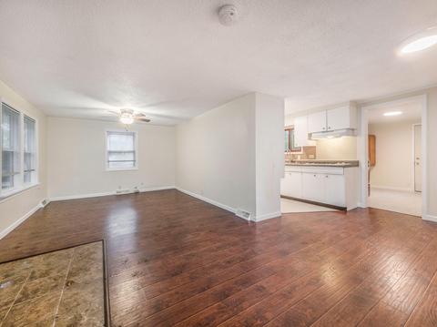 753 Glendale Ave, Jackson, MI 49203 photo 5