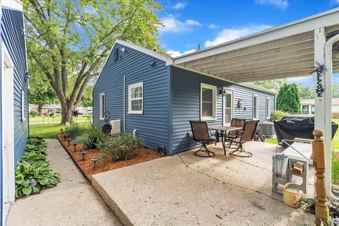 211 Cardinal Crest Crst, Jackson, MI 49202 photo 26