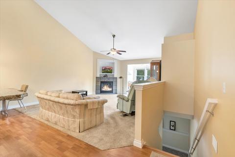 4085 Stoneridge Dr, Jackson, MI 49203 photo 8