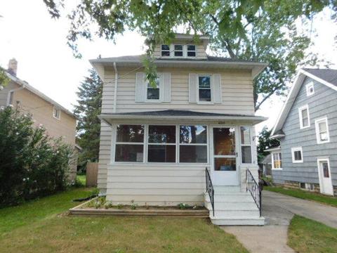 608 Orange St, Jackson, MI 49202 photo 1