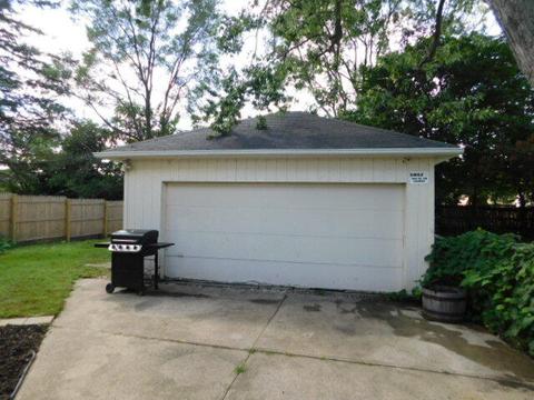 608 Orange St, Jackson, MI 49202 photo 4