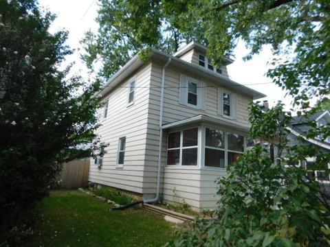 608 Orange St, Jackson, MI 49202 photo 2