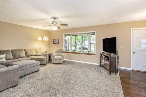 955 James St, Plainwell, MI 49080 photo 6