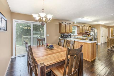 955 James St, Plainwell, MI 49080 photo 8