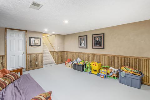955 James St, Plainwell, MI 49080 photo 19