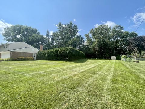 2490 Smiley Way, Jackson, MI 49203 photo 2