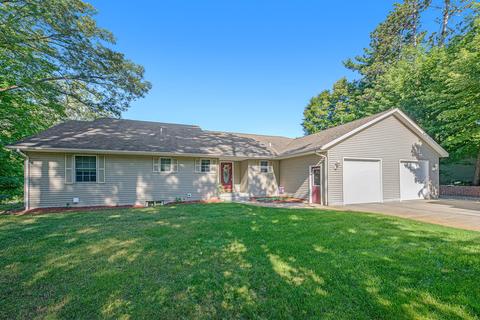 3909 Pond View Dr, Hesperia, MI 49421 photo 1