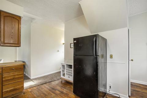 215 E Argyle St, Jackson, MI 49202 photo 6