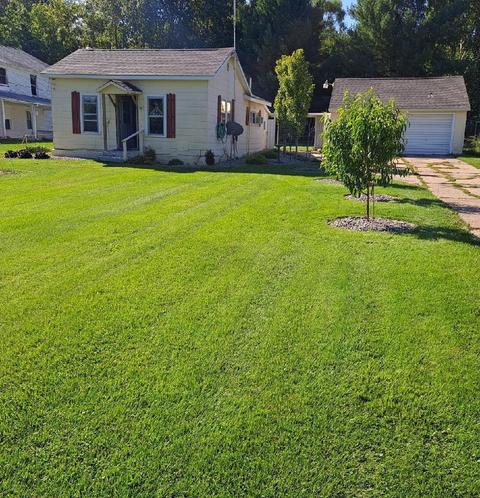 518 E Forrest St, Edmore, MI 48829 photo 18