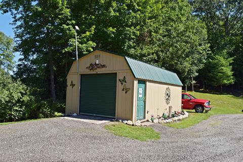 6392 Fox Den Rd, Custer, MI 49405 photo 3