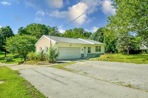 148 S Sutton Rd, Jackson, MI 49203 photo 1