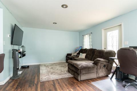 217 Florence St, Plainwell, MI 49080 photo 7