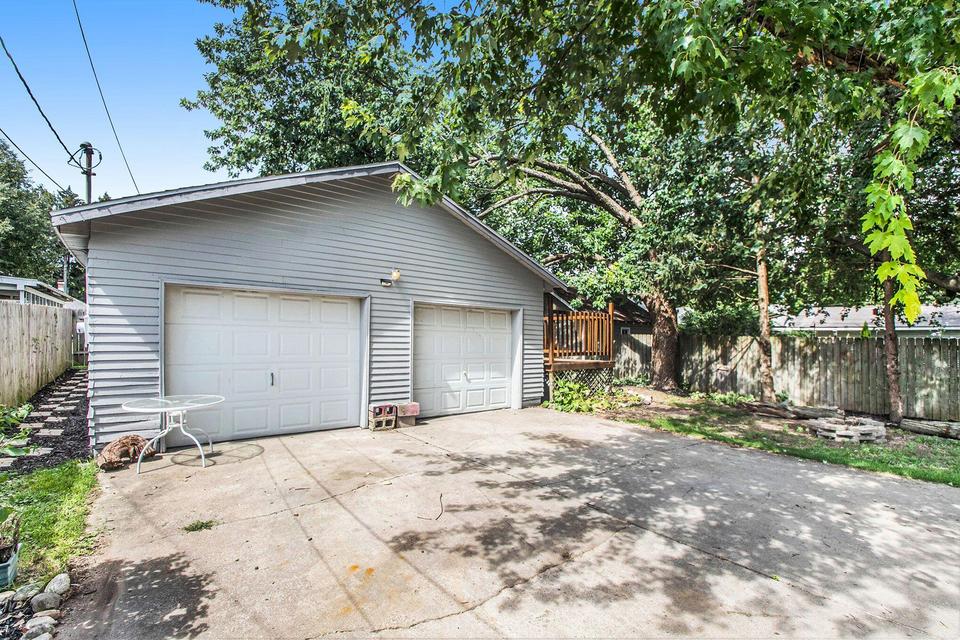  305 Cecil St, Buchanan, MI 49107 photo 20