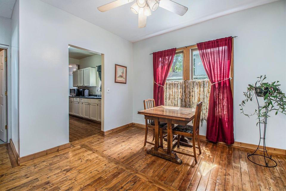  305 Cecil St, Buchanan, MI 49107 photo 9
