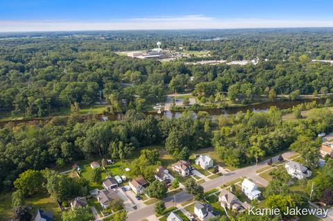 715 Morton Ave, Belding, MI 48809 photo 33