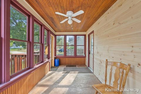 715 Morton Ave, Belding, MI 48809 photo 20