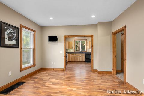 715 Morton Ave, Belding, MI 48809 photo 10