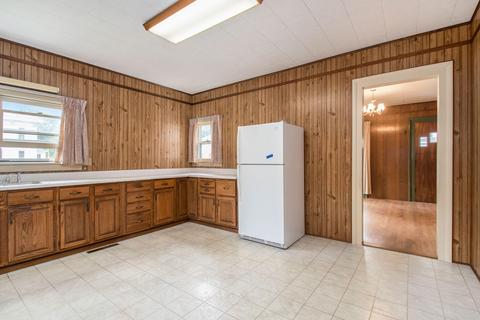 285 E Fifth St, Constantine, MI 49042 photo 7
